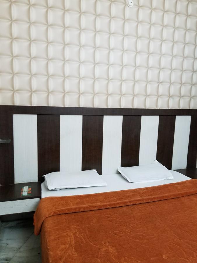 Time Square Guest House Jalandhar Exterior photo